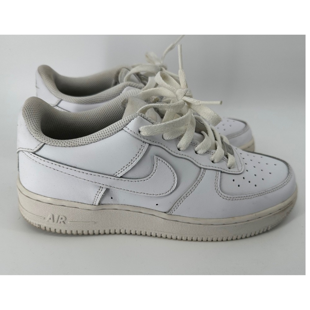Nike Air Force 1 Low Triple White Leather Sneakers DH2920-111 Mens 7Y / 8.5W
